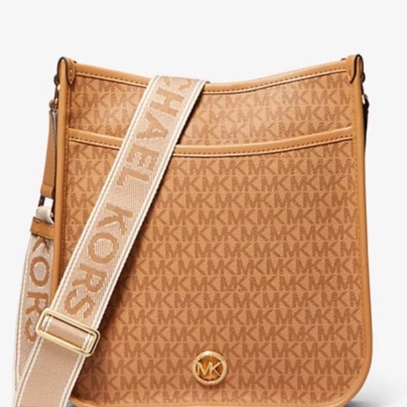 NWT Woman's Handbags / Michael Kors/ Luisa/ Large/North South/ Messenger/Peanut - Picture 2 of 13